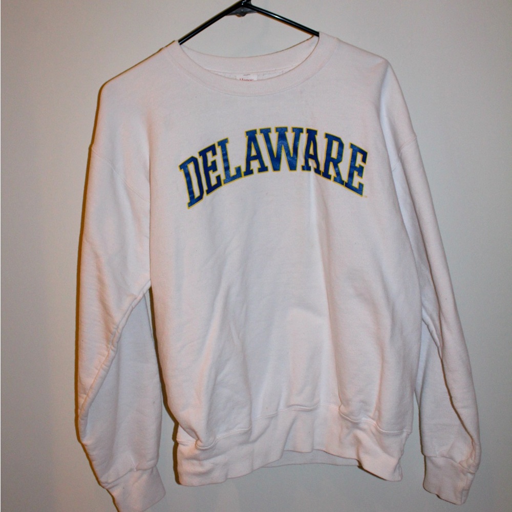 University of Delaware crewneck